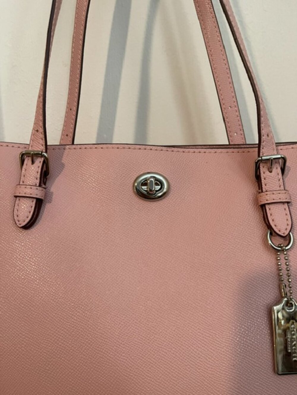 Coach 36454 Crossgrain Turnlock Tote - Picture 3 of 10